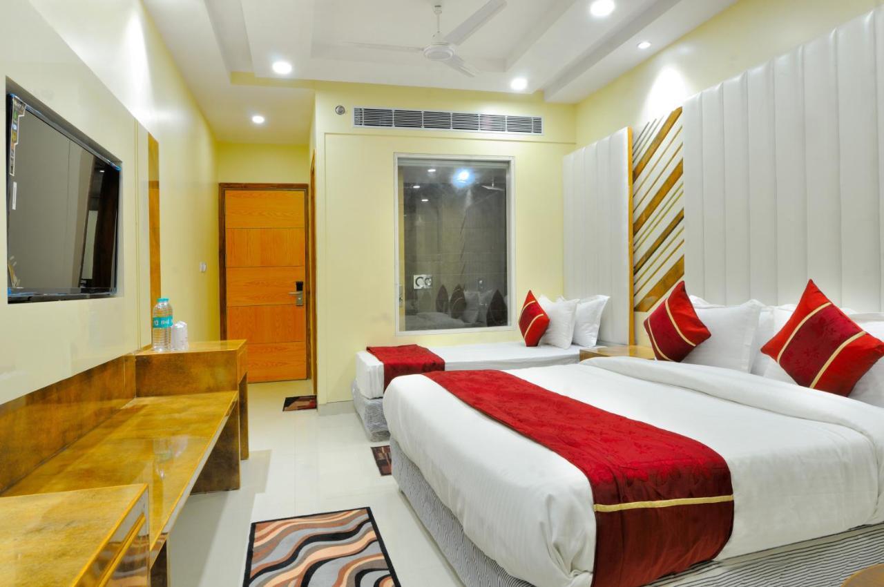Hotel Worth Newly Bulit - นิวเดลี ภายนอก รูปภาพ