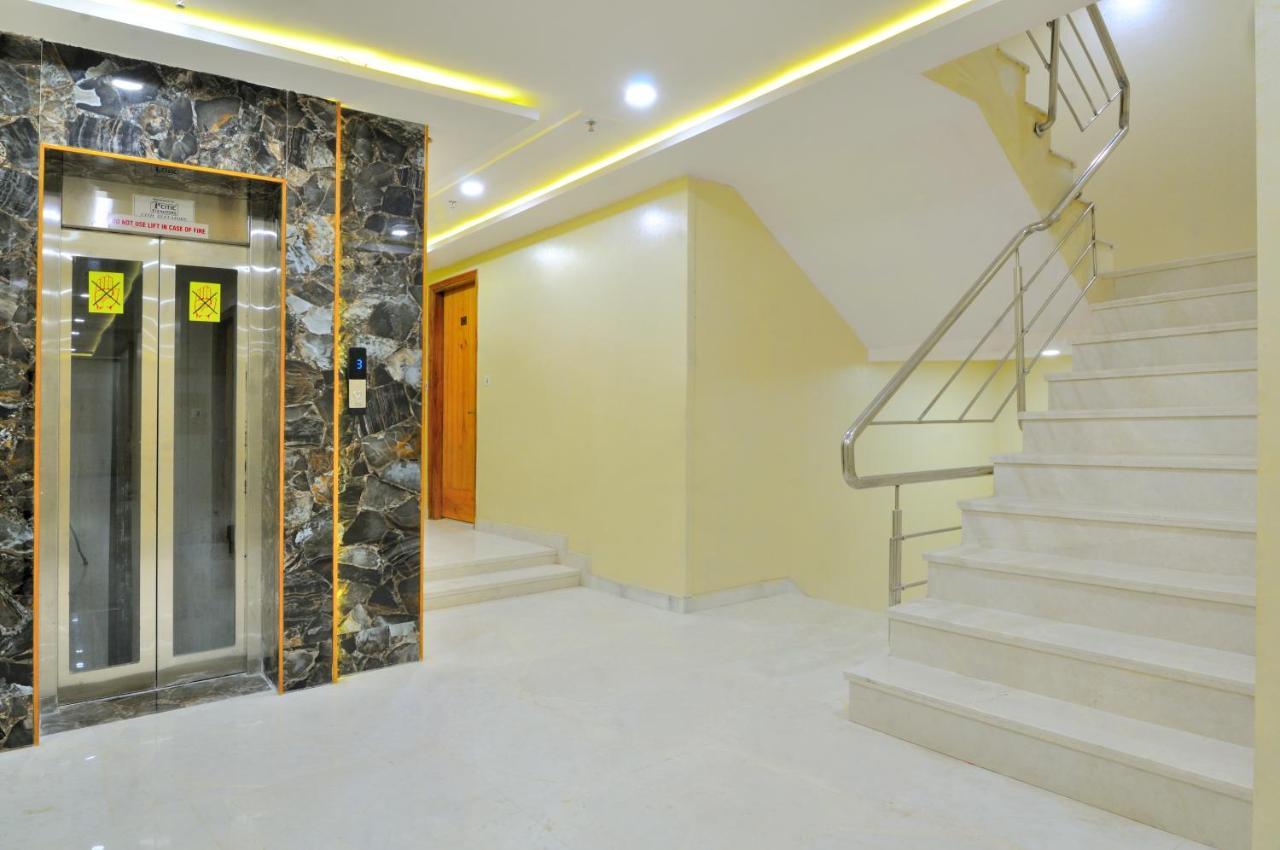 Hotel Worth Newly Bulit - นิวเดลี ภายนอก รูปภาพ