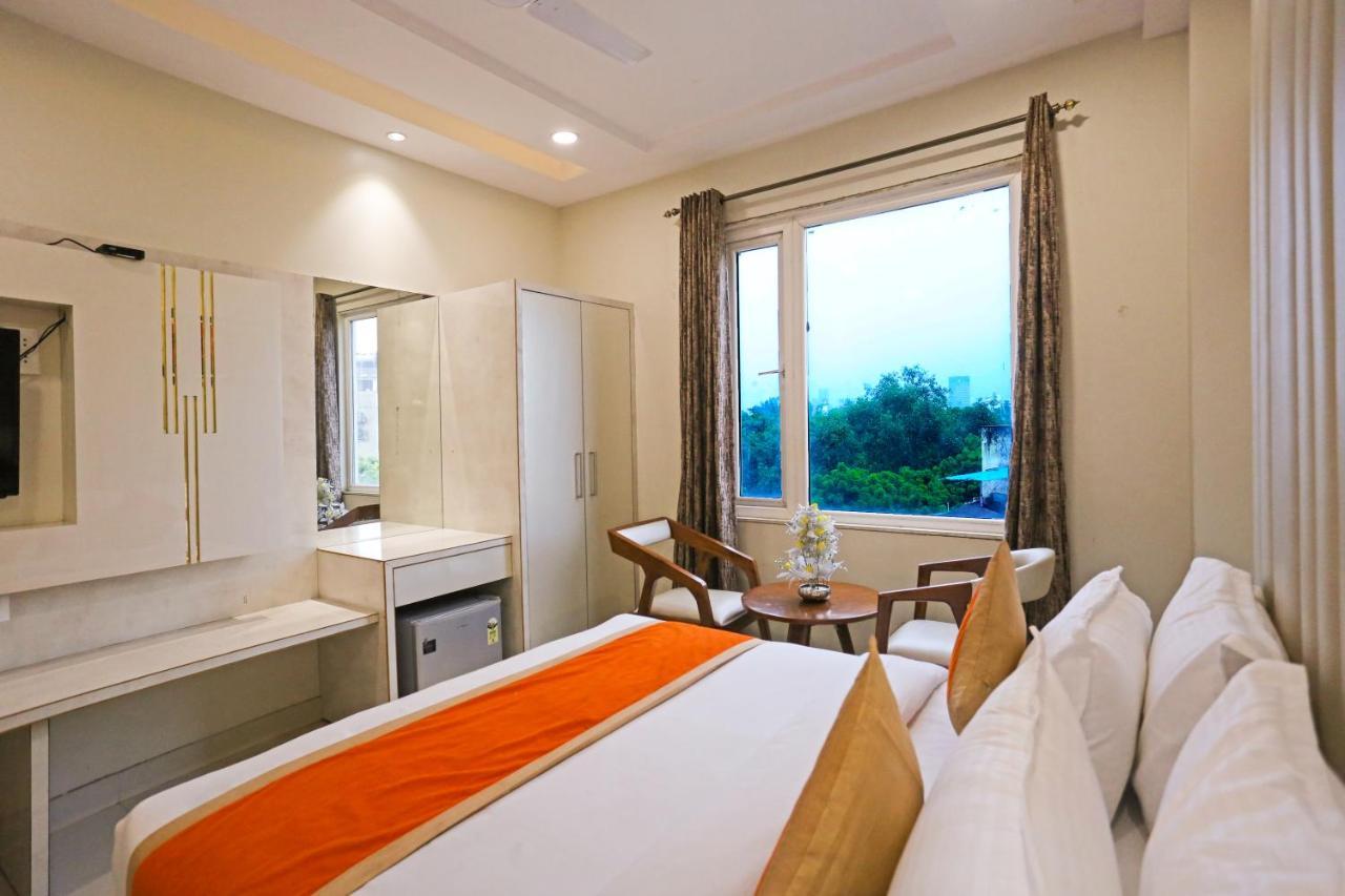 Hotel Worth Newly Bulit - นิวเดลี ภายนอก รูปภาพ
