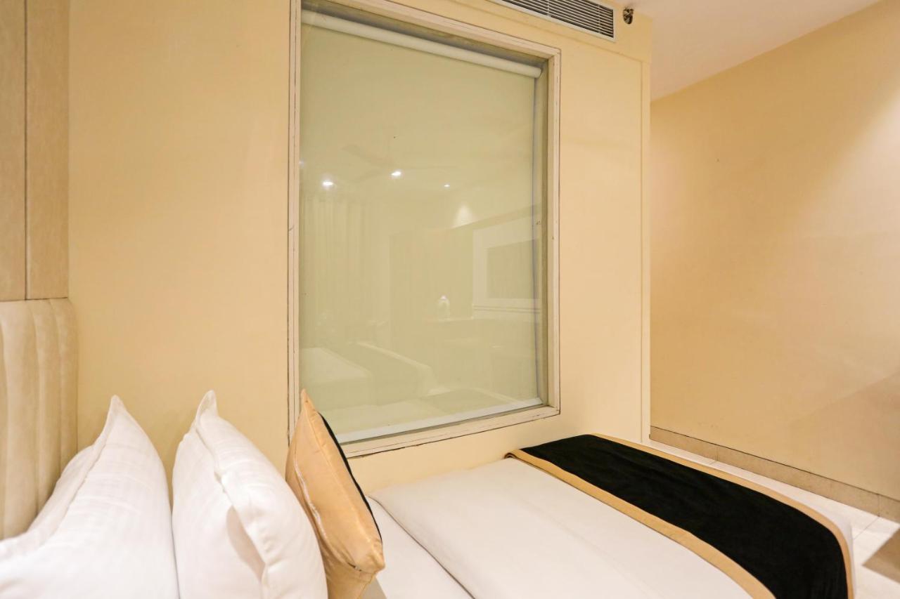 Hotel Worth Newly Bulit - นิวเดลี ภายนอก รูปภาพ