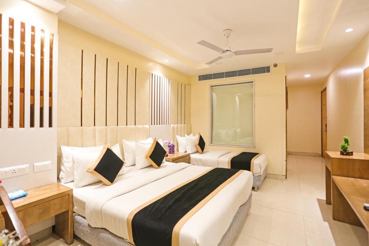 Hotel Worth Newly Bulit - นิวเดลี ภายนอก รูปภาพ