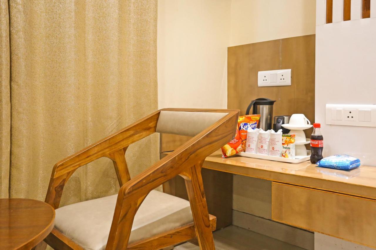 Hotel Worth Newly Bulit - นิวเดลี ภายนอก รูปภาพ