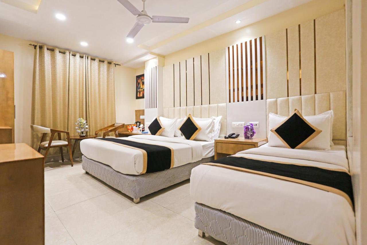 Hotel Worth Newly Bulit - นิวเดลี ภายนอก รูปภาพ